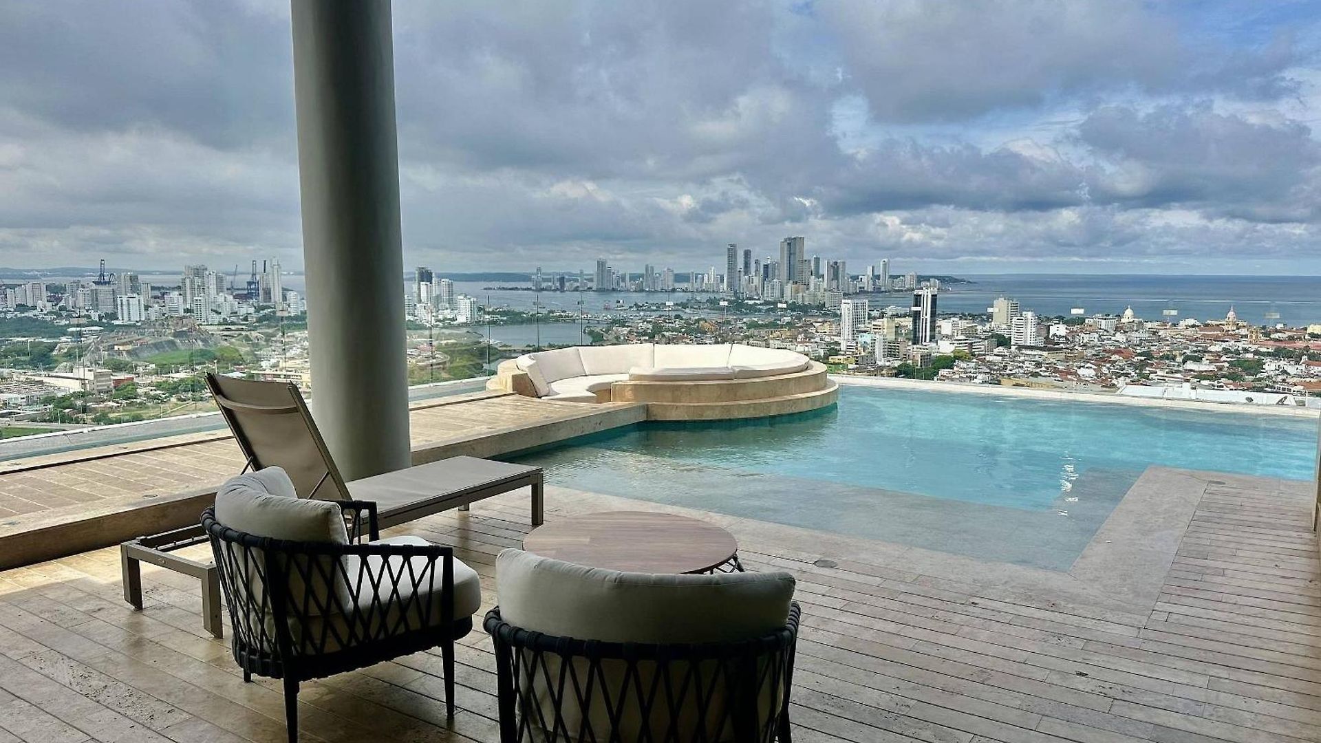 U-go Vistas Al Mar Desde Murano Centro: Piscina, Jacuzzi Y Más Apartamento